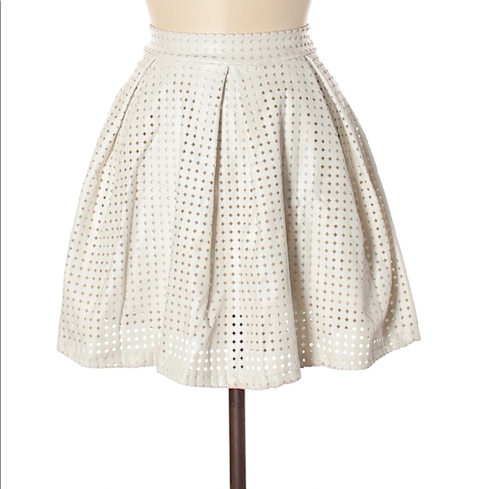 Alya Skirt